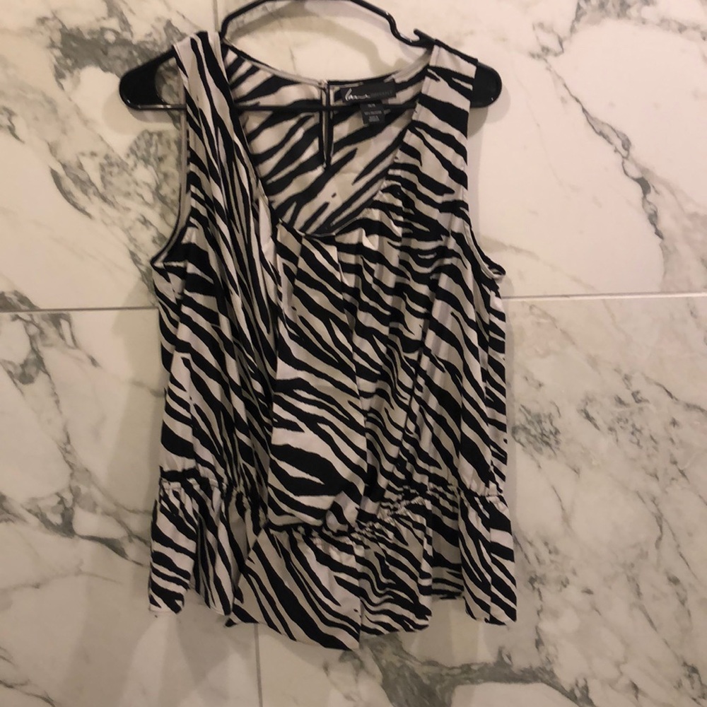 Black and cream zebra print tank top